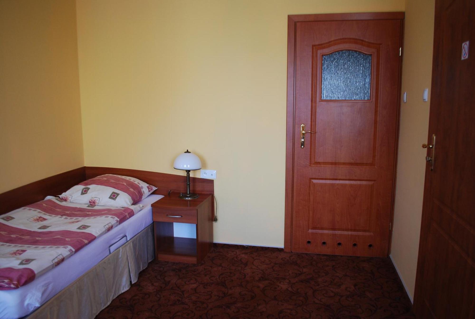 Hotel Anka Slubice  Luaran gambar