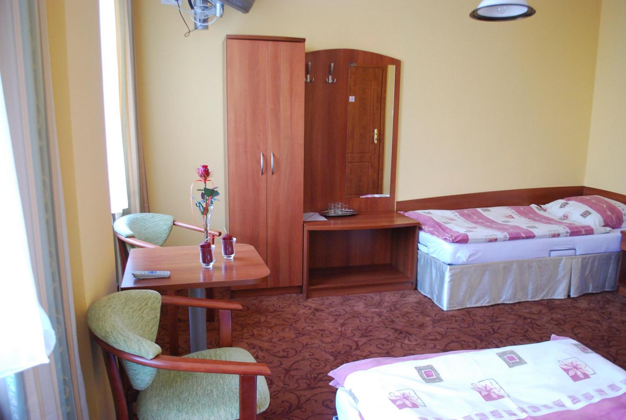 Hotel Anka Slubice  Luaran gambar