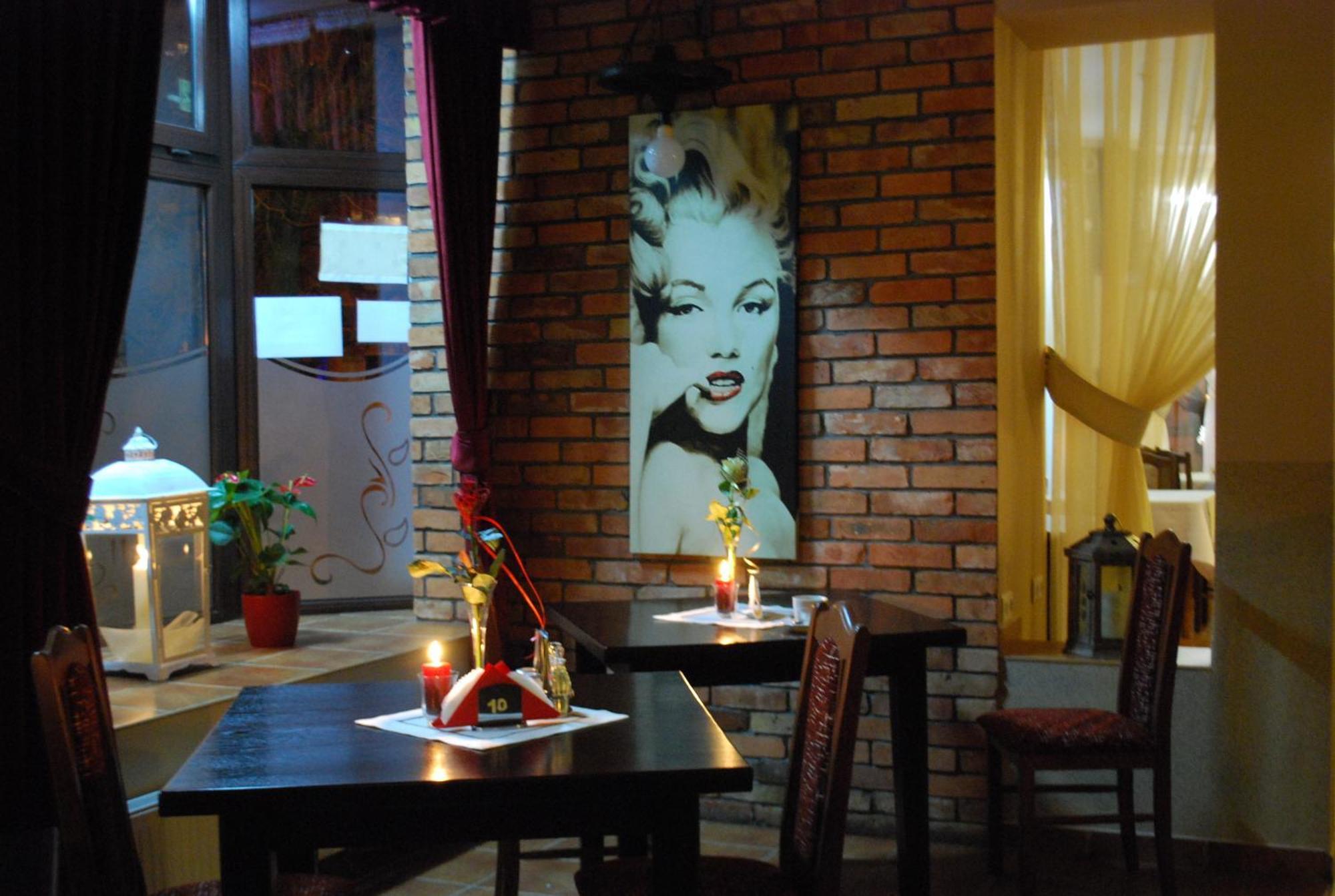 Hotel Anka Slubice  Luaran gambar