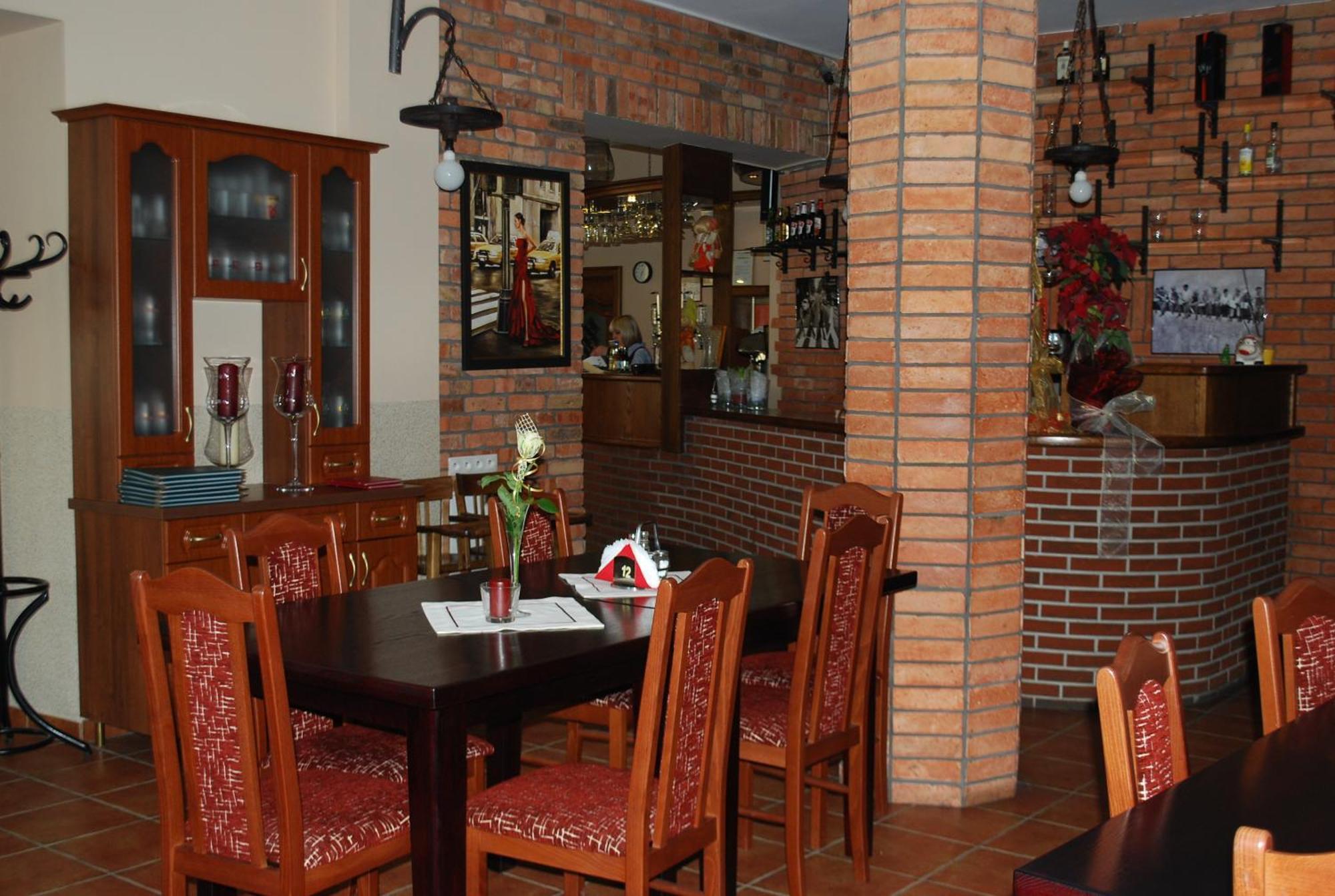 Hotel Anka Slubice  Luaran gambar