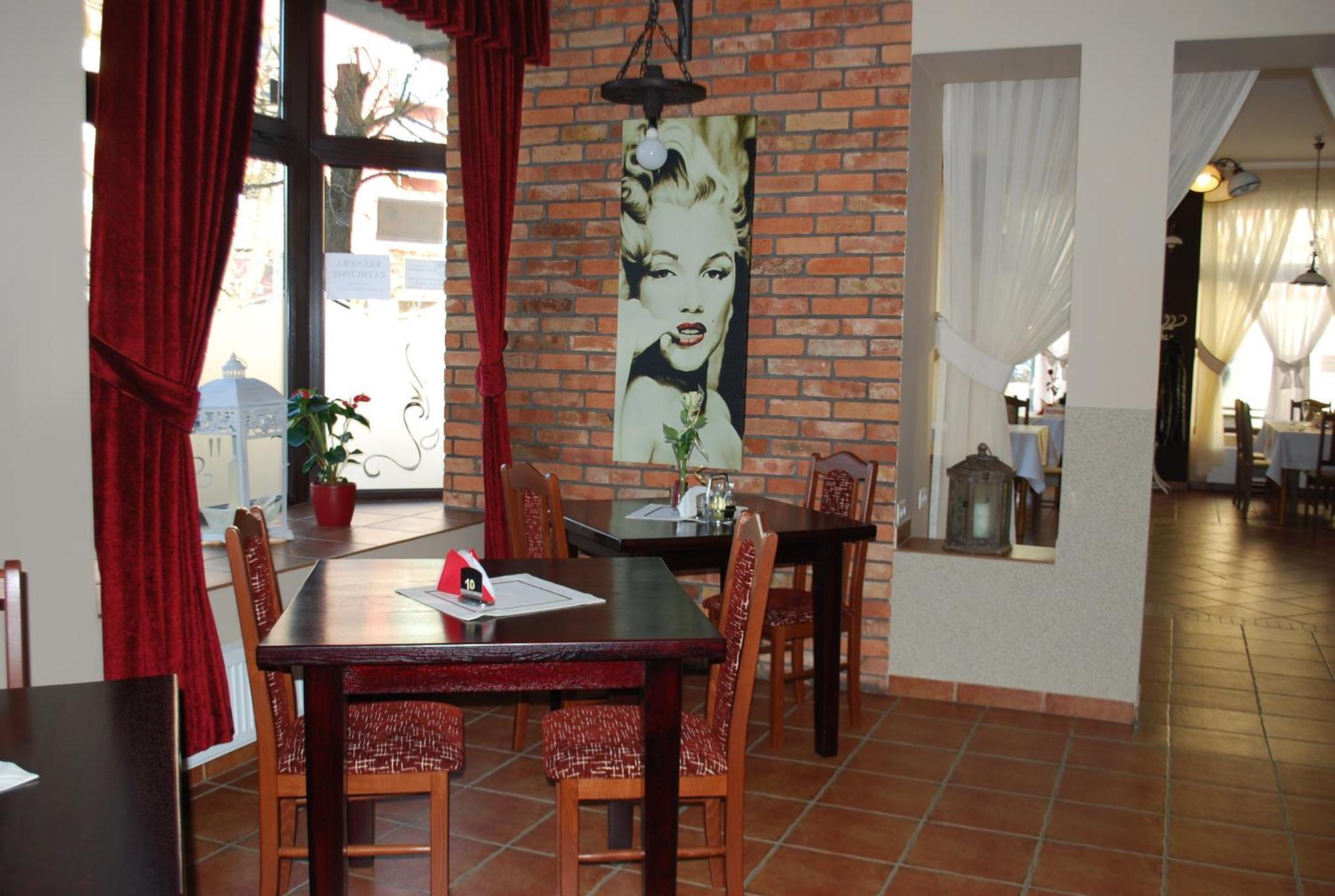Hotel Anka Slubice  Luaran gambar